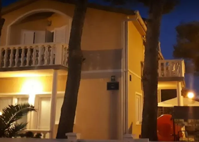 Emily Appartement Vir